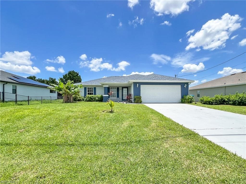 578 NE 5th ST CAPE CORAL, FL 33909