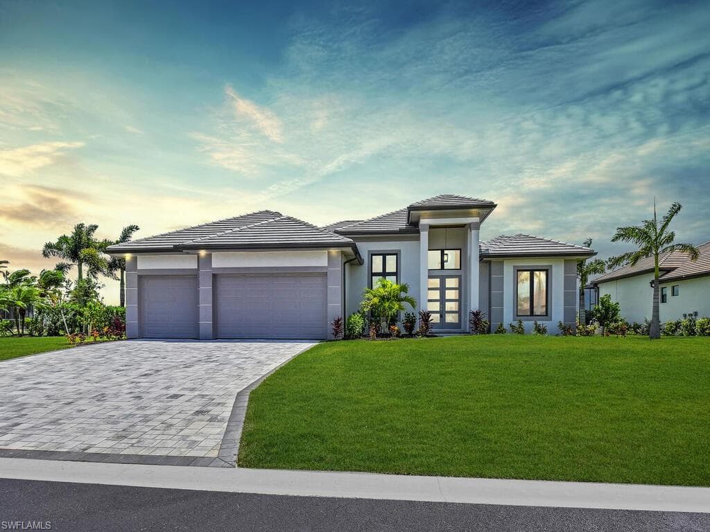 11683 Royal Tee CIR CAPE CORAL, FL 33991