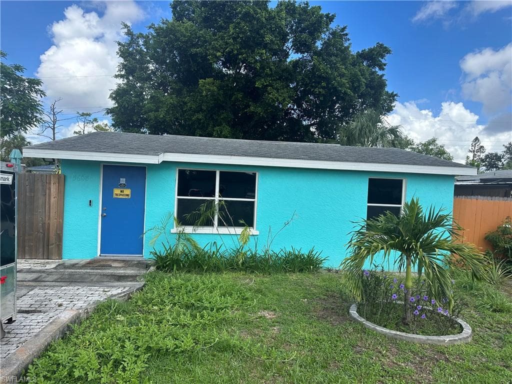 5608 9th AVE FORT MYERS, FL 33907