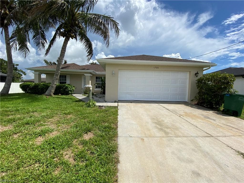 1720 NW 27th TER CAPE CORAL, FL 33993
