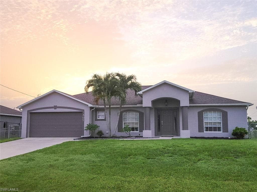 1305 SW 22nd PL CAPE CORAL, FL 33991