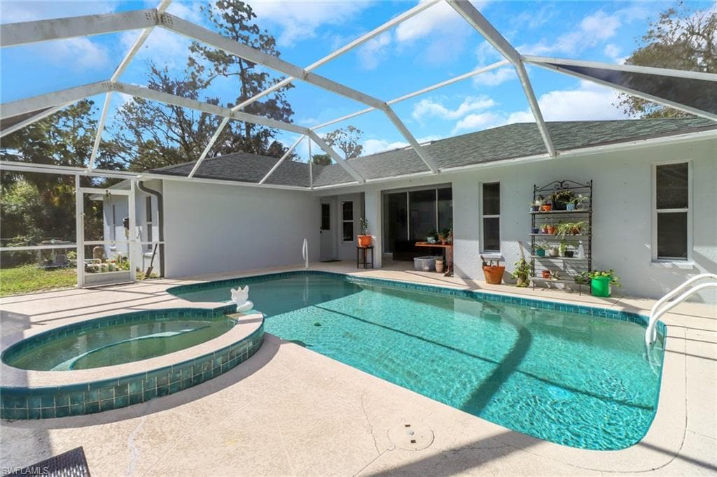 270 18th ST NE NAPLES, FL 34120