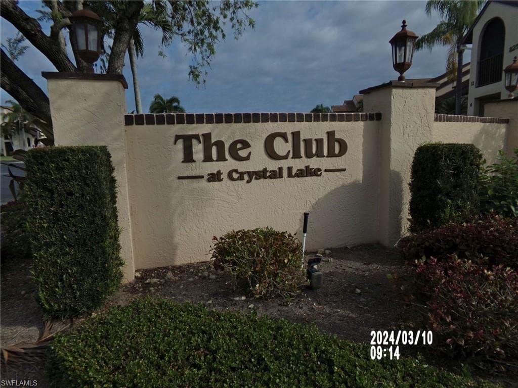 8474 Charter Club CIR 13 FORT MYERS, FL 33919