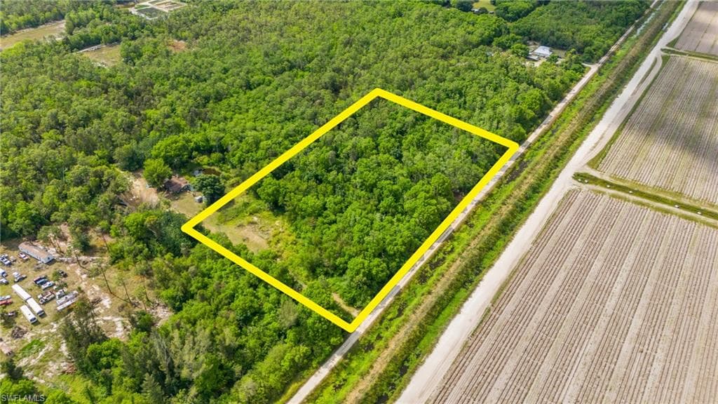 Lager LN NAPLES, FL 34114