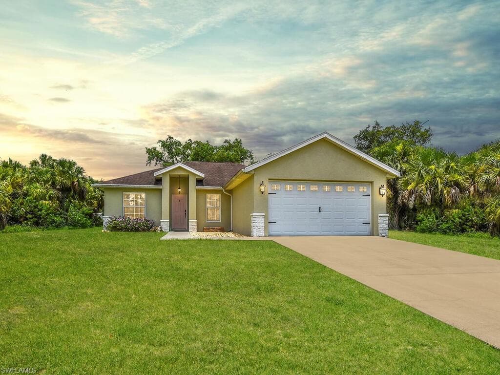 1170 N Hilton CIR LABELLE, FL 33935