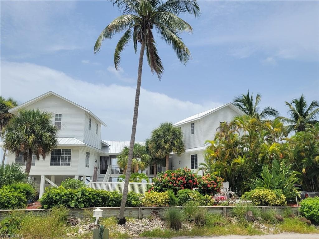 8176 Main ST BOKEELIA, FL 33922