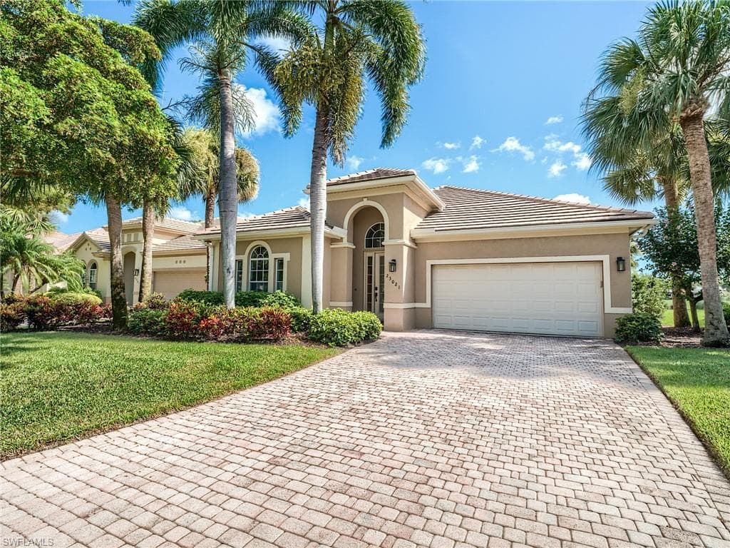 23021 Tree Crest CT ESTERO, FL 34135