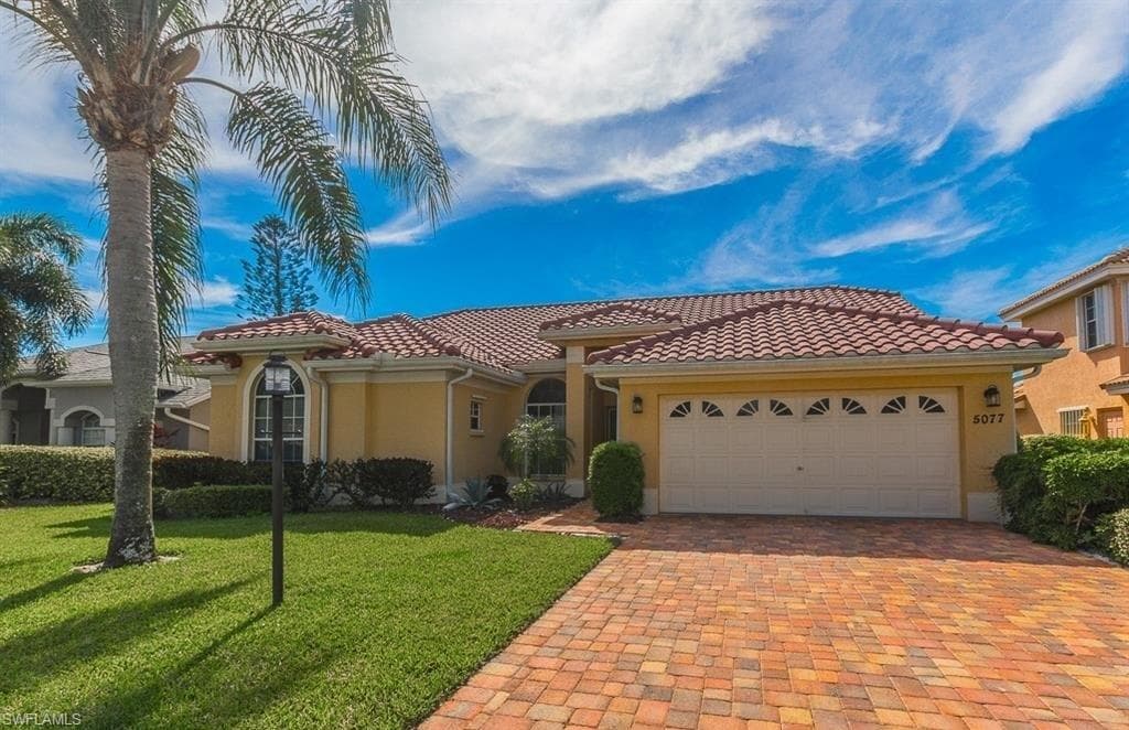 5077 Mabry DR NAPLES, FL 34112