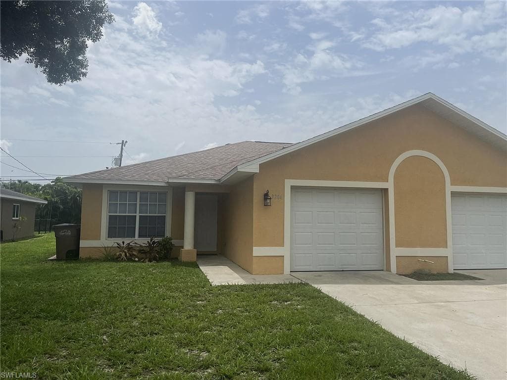 3204 SW 7th PL CAPE CORAL, FL 33914