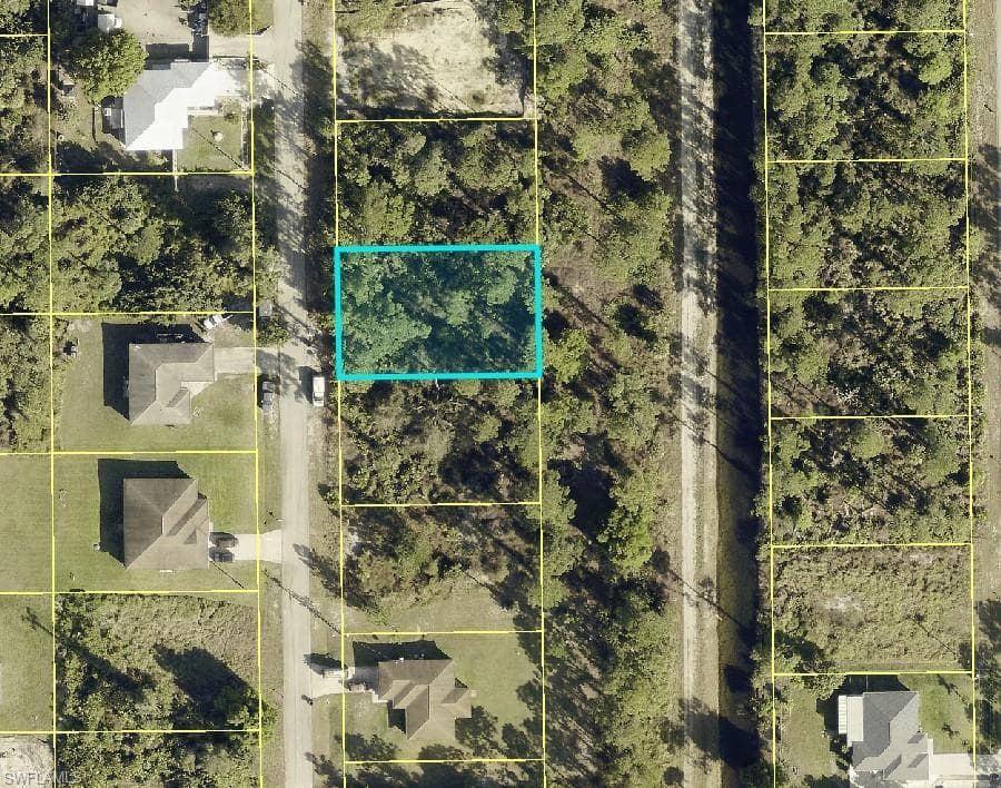 315 Long AVE S LEHIGH ACRES, FL 33974