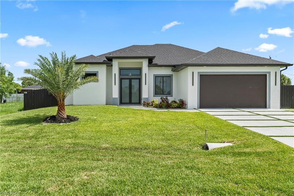 833 SW 16th TER CAPE CORAL, FL 33991