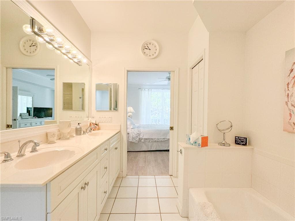 1650 Windy Pines DR 5 NAPLES, FL 34112