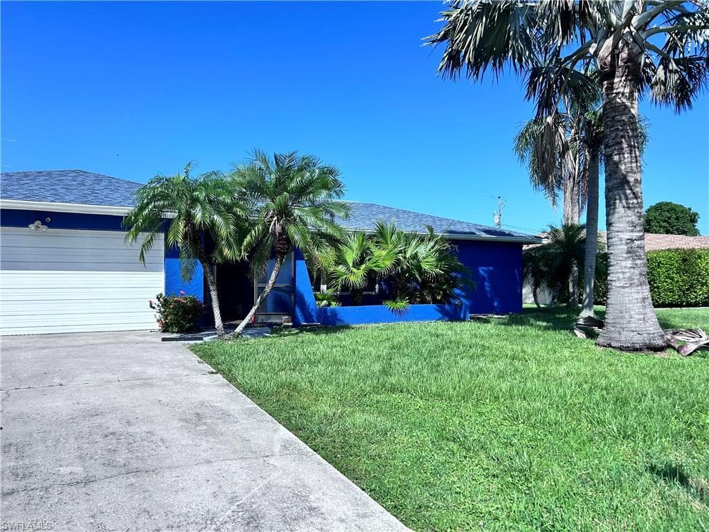 3822 SE 2nd AVE CAPE CORAL, FL 33904