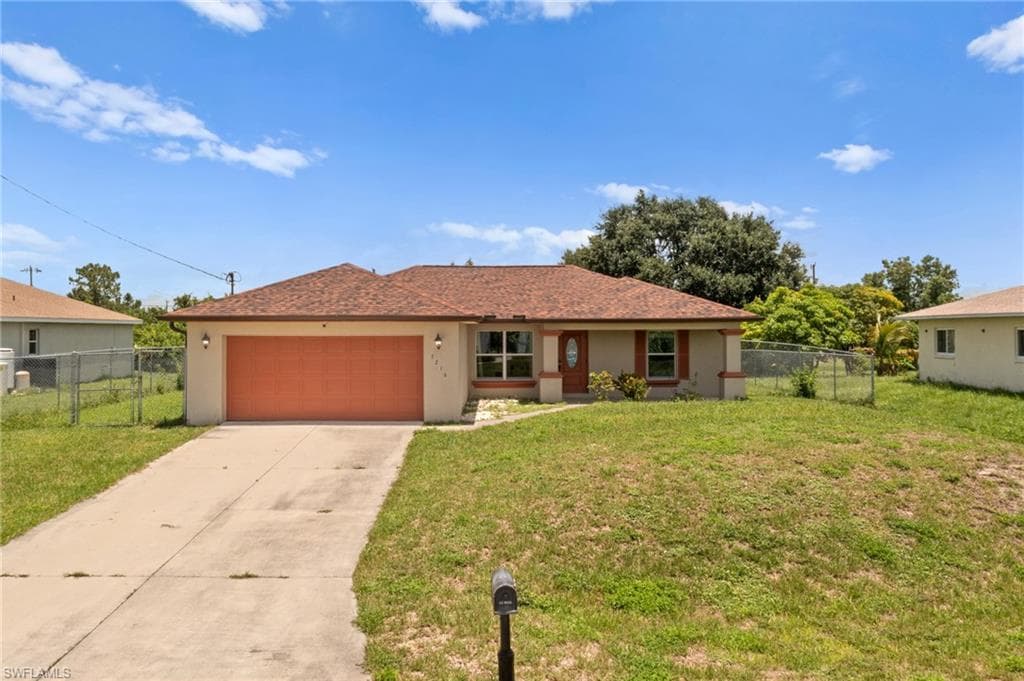 3216 15th ST SW LEHIGH ACRES, FL 33976