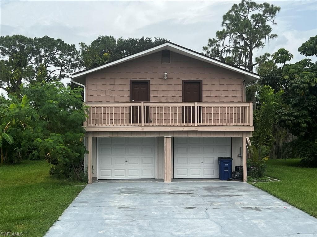 2131 Waylife CT ALVA, FL 33920