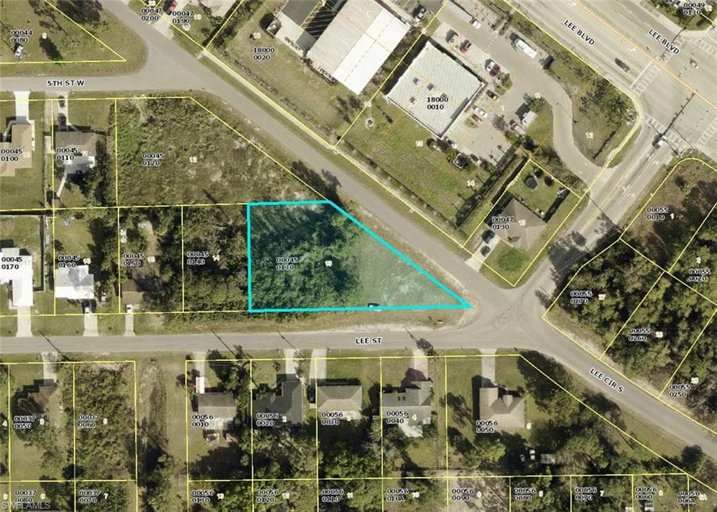 5016 Lee ST LEHIGH ACRES, FL 33971