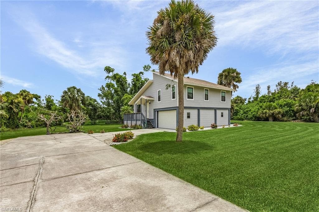 7365 Kreamers DR BOKEELIA, FL 33922