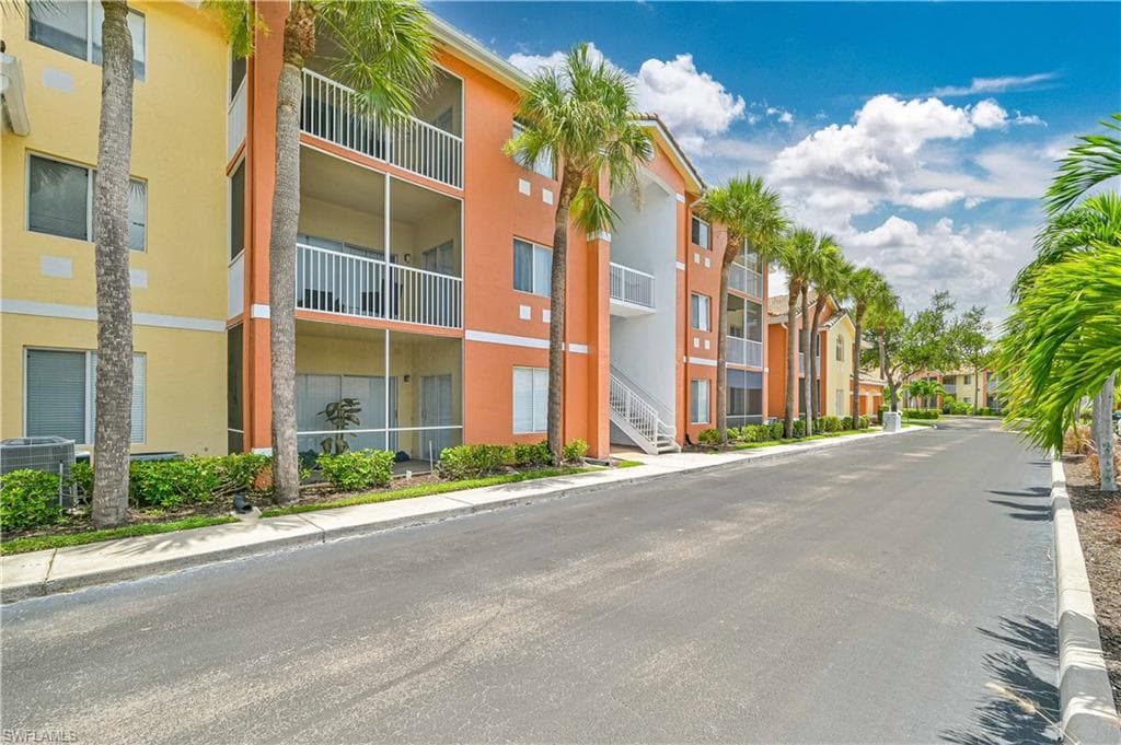 6361 Aragon WAY 305 FORT MYERS, FL 33966
