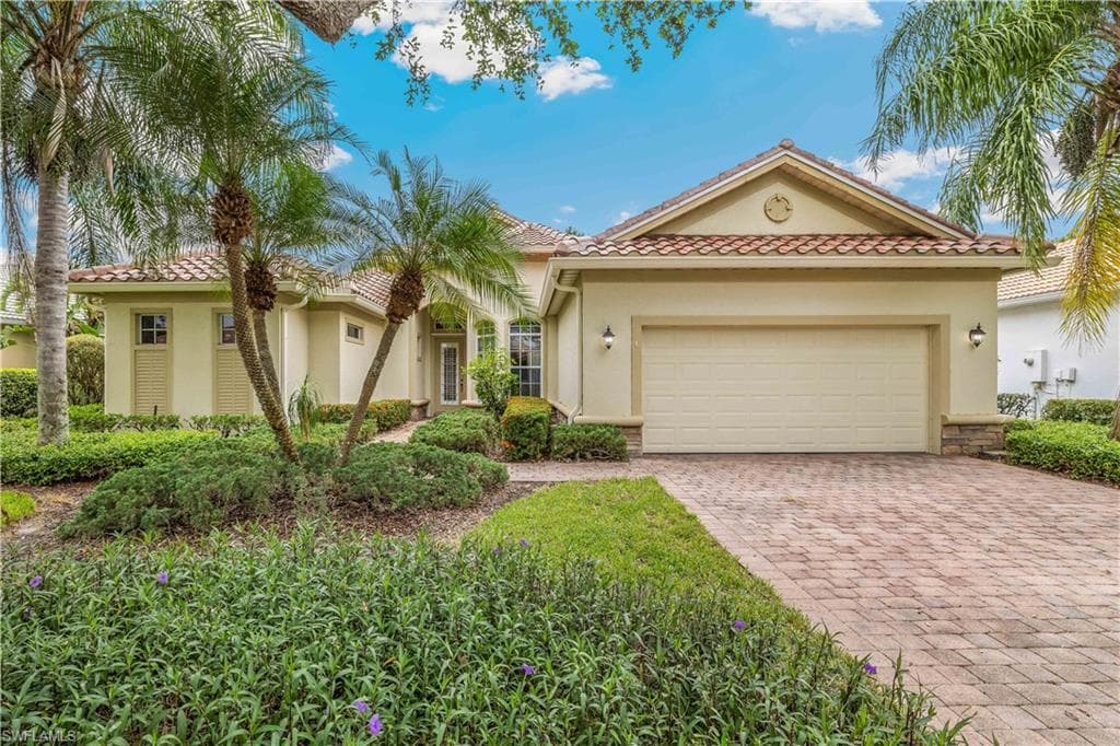 26476 Doverstone ST BONITA SPRINGS, FL 34135