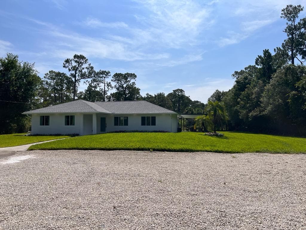 660 6th ST SE NAPLES, FL 34117