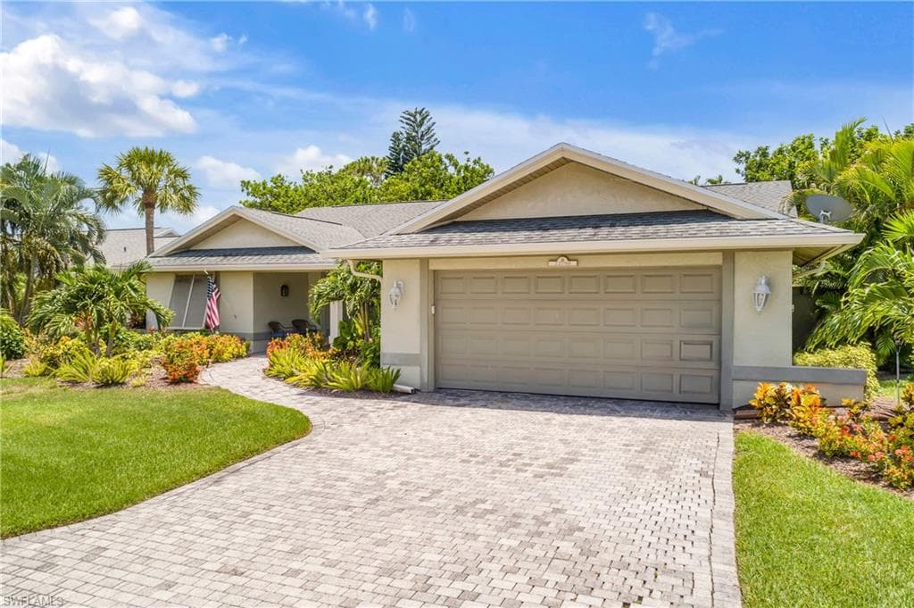 22756 Caroline DR ESTERO, FL 33928