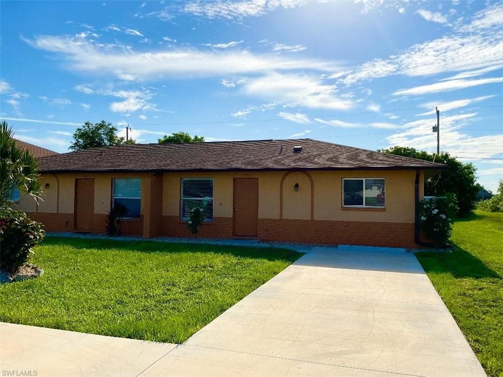 1421 Andalusia BLVD CAPE CORAL, FL 33909