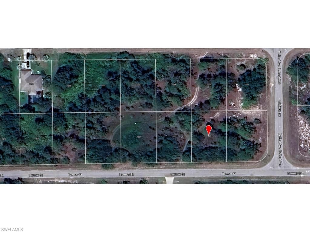 1225 Bermar ST FORT MYERS, FL 33913