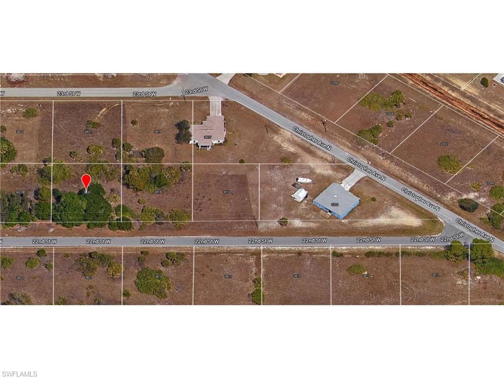 1225 22ND ST LEHIGH ACRES, FL 33913
