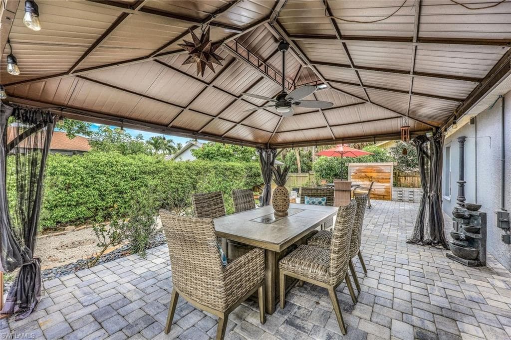 4020 Lupine LN NAPLES, FL 34112