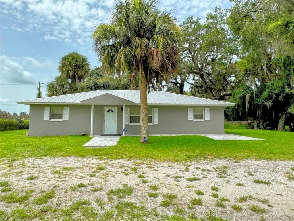 1113 Storter Grove RD SW MOORE HAVEN, FL 33471