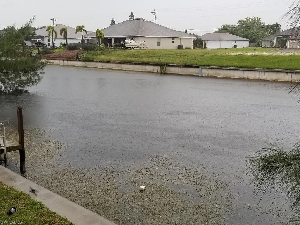 3421 SW 11th CT CAPE CORAL, FL 33914