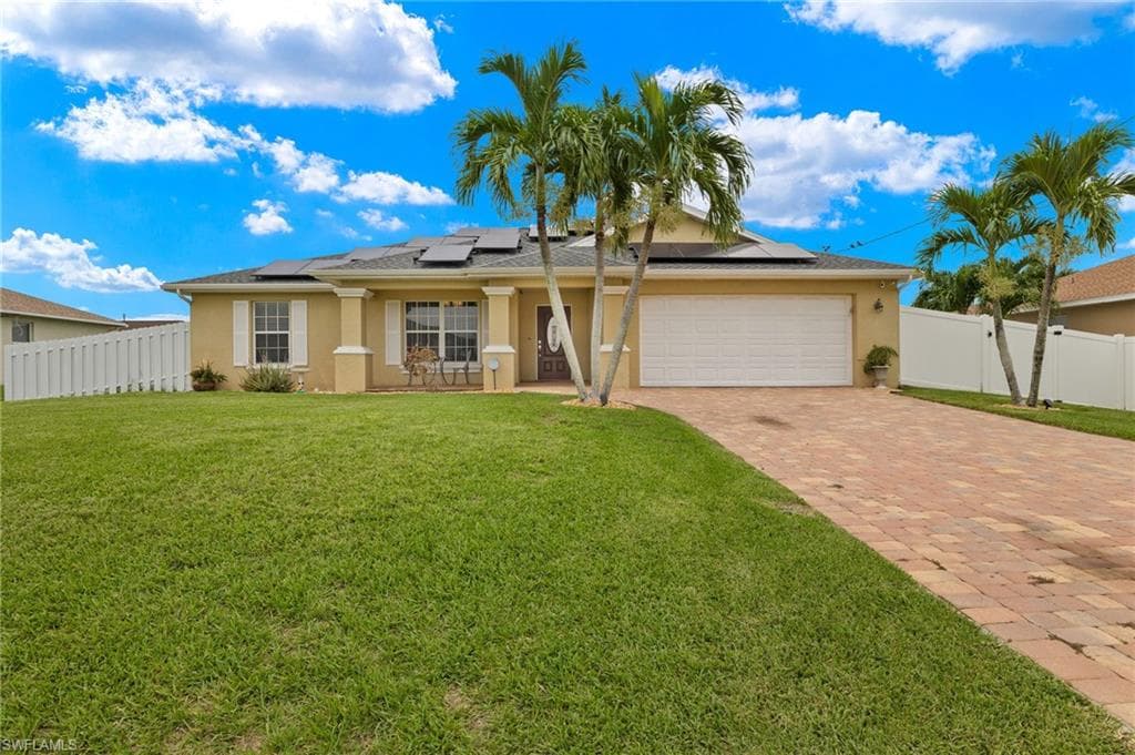 2115 SW 15th TER CAPE CORAL, FL 33991