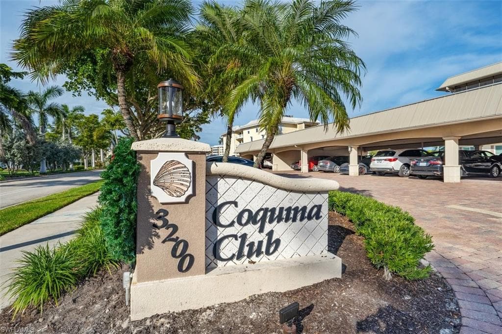 3200 Gulf Shore Blvd N 112 NAPLES, FL 34103
