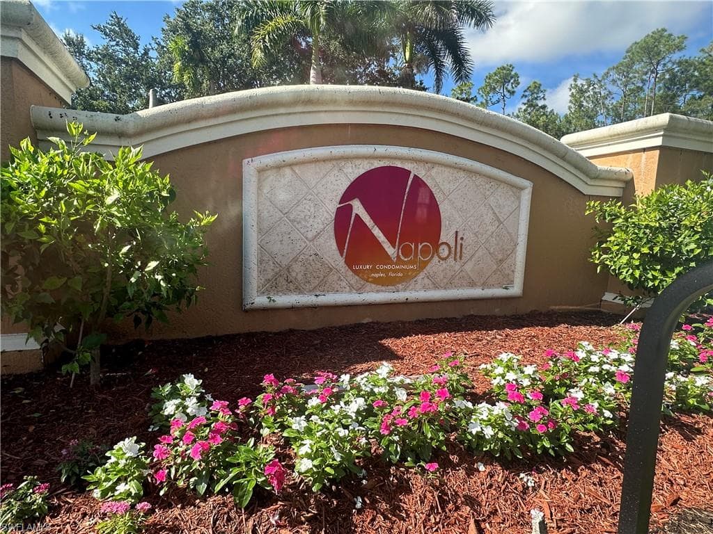 1875 Florida Club DR 7308 NAPLES, FL 34112
