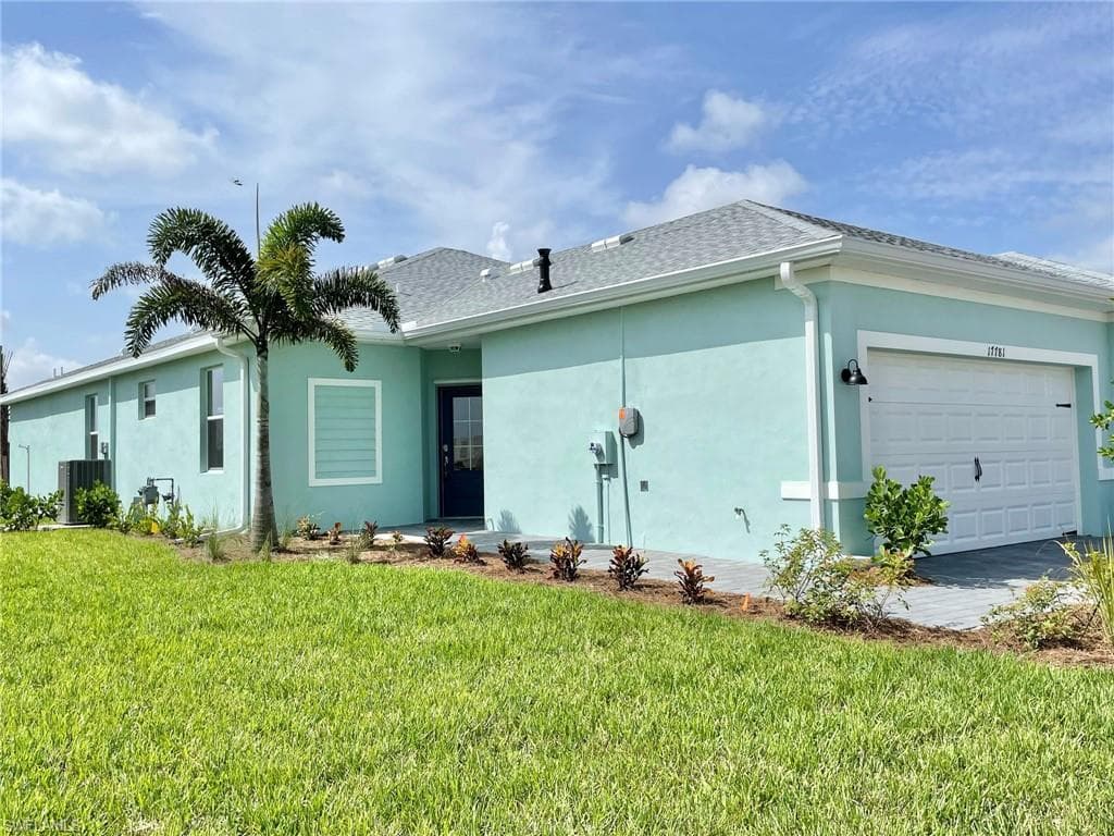 17781 Woodland CT Babcock Ranch, FL 33982