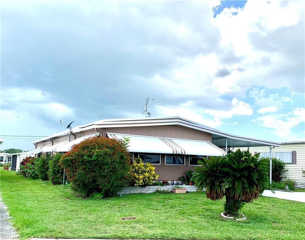 204 Shennandoah LN NORTH FORT MYERS, FL 33917