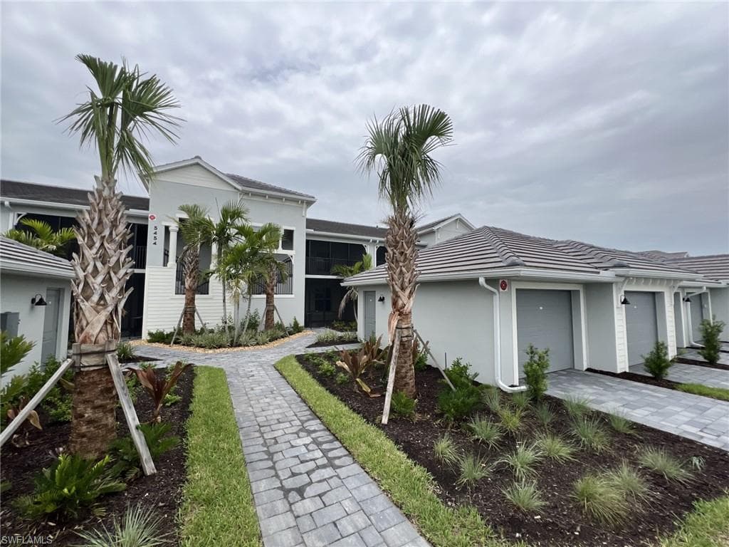 5454 Double Eagle CIR 3324 AVE MARIA, FL 34142