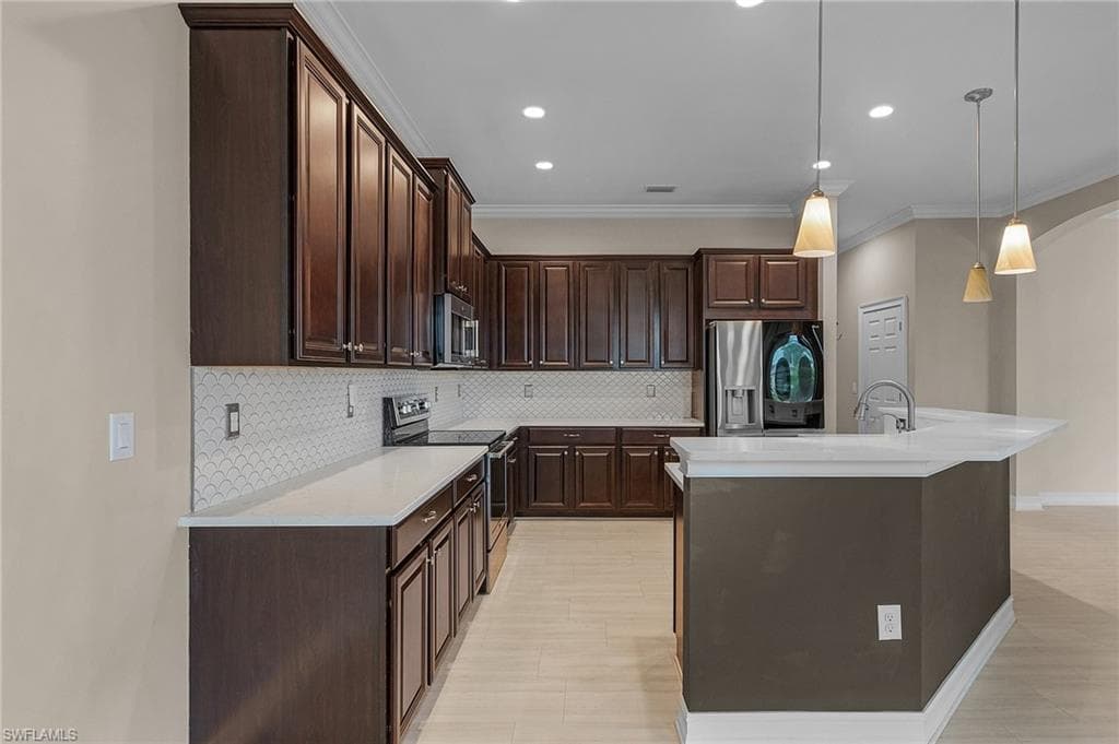 17037 Wrigley CIR FORT MYERS, FL 33908