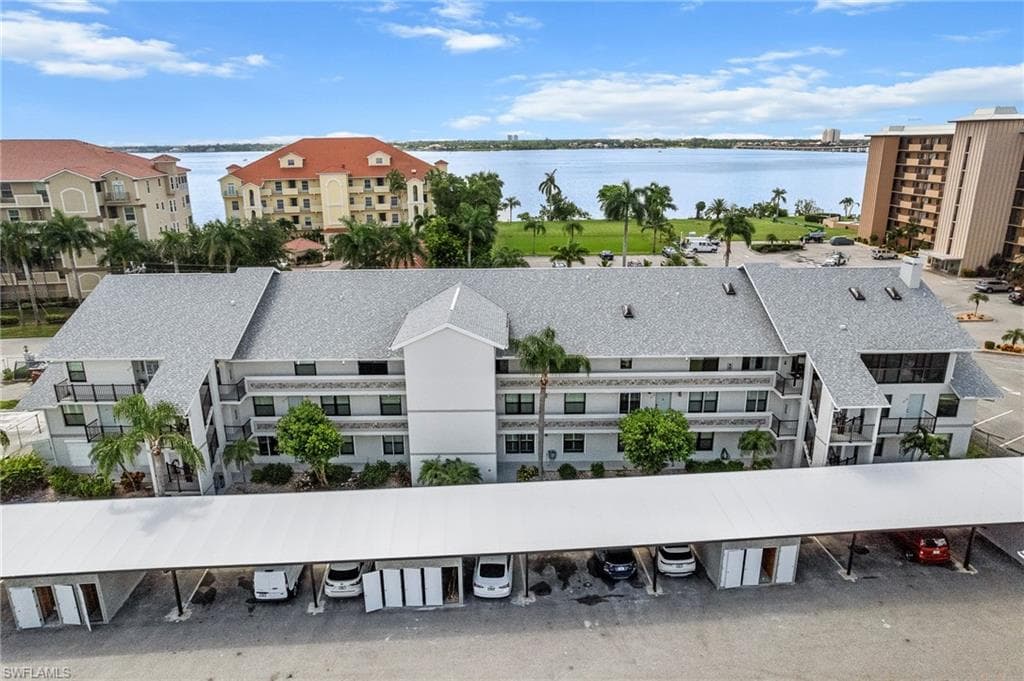 4244 SE 20th PL 118 CAPE CORAL, FL 33904