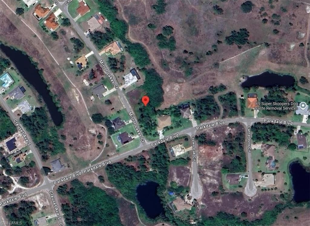 697 Mirror Lakes CT LEHIGH ACRES, FL 33974