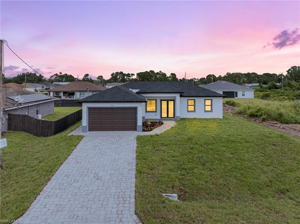 2816 18th ST SW LEHIGH ACRES, FL 33976