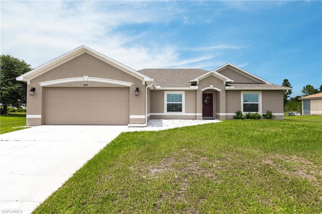 1709 38th TER CAPE CORAL, FL 33909