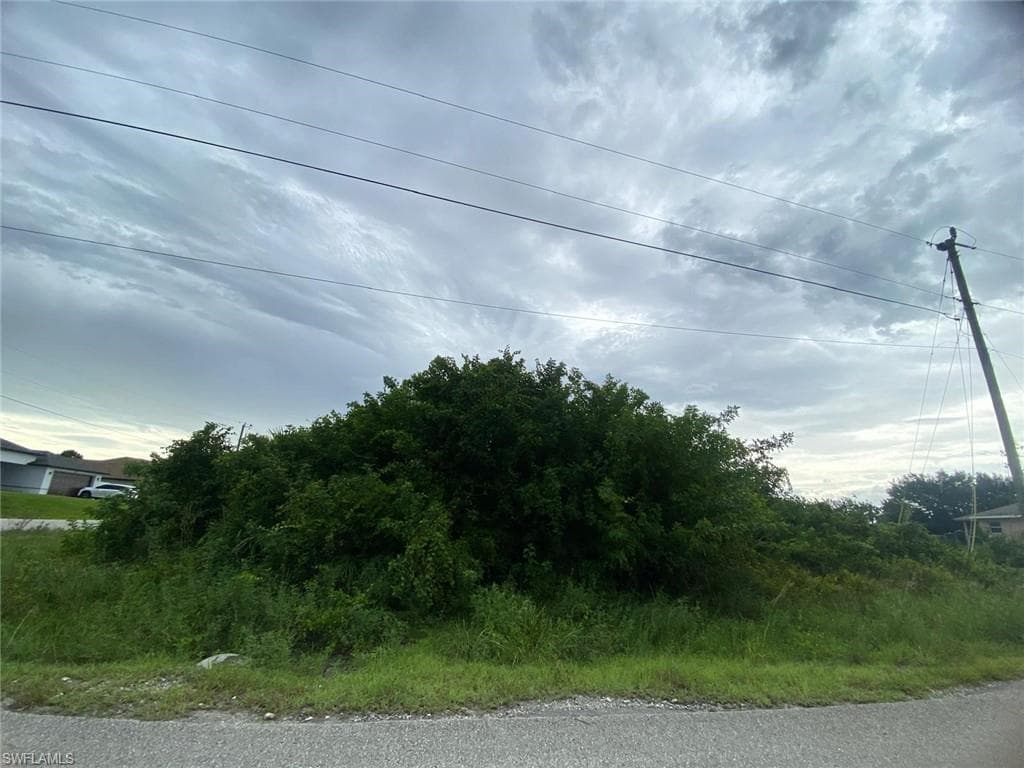 1510 Unice AVE S LEHIGH ACRES, FL 33976