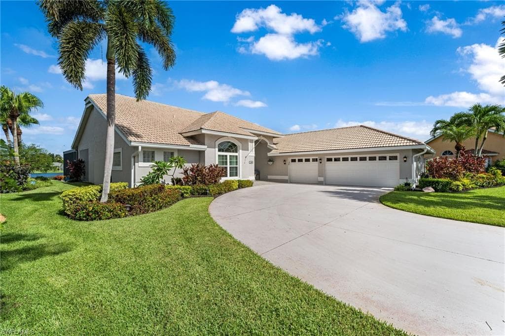 12800 Chartwell DR FORT MYERS, FL 33912