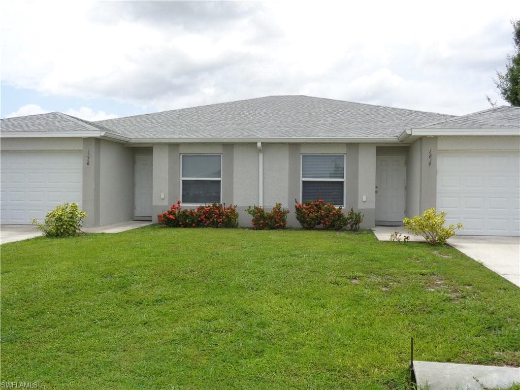 1226 SW 7th CT CAPE CORAL, FL 33991