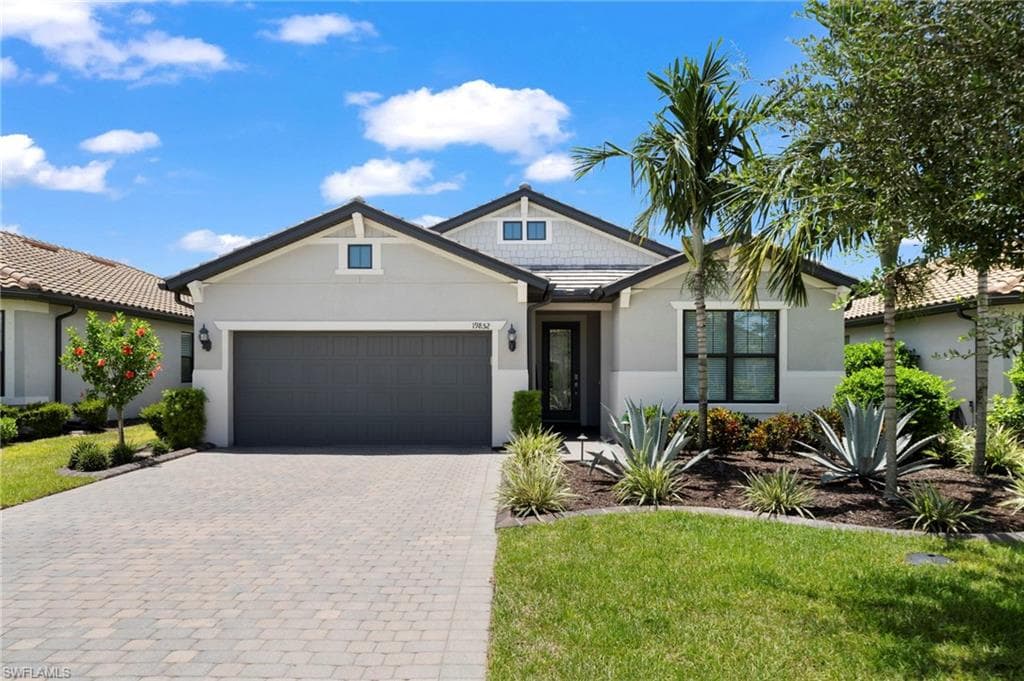 19852 Beechcrest PL ESTERO, FL 33928