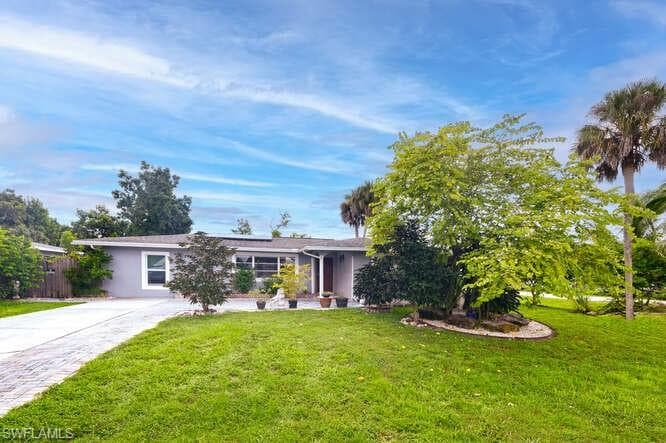 2196 43rd LN SW NAPLES, FL 34116