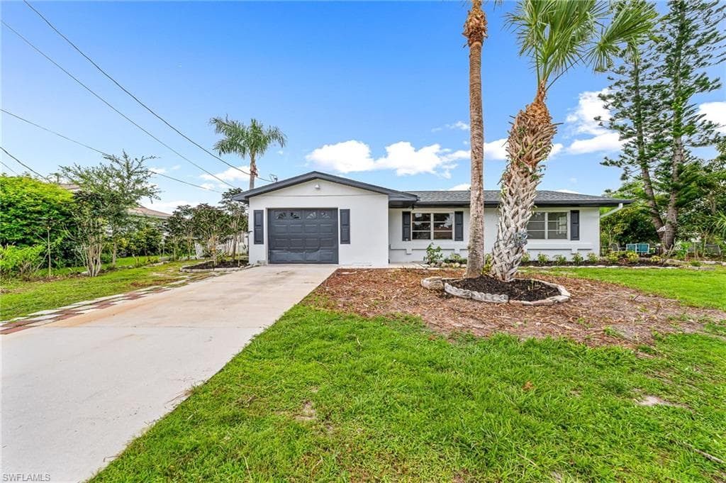 1626 Inverness ST PORT CHARLOTTE, FL 33952
