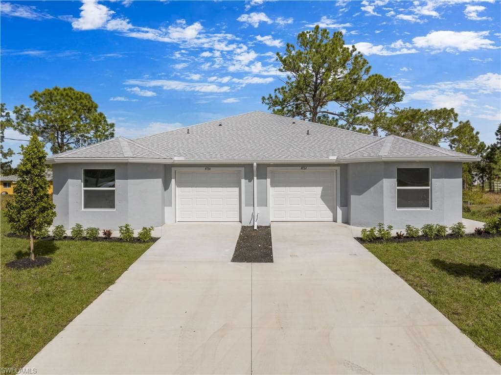 4614 27th ST SW LEHIGH ACRES, FL 33973