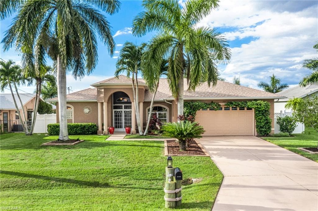 301 SE 31st ST CAPE CORAL, FL 33904
